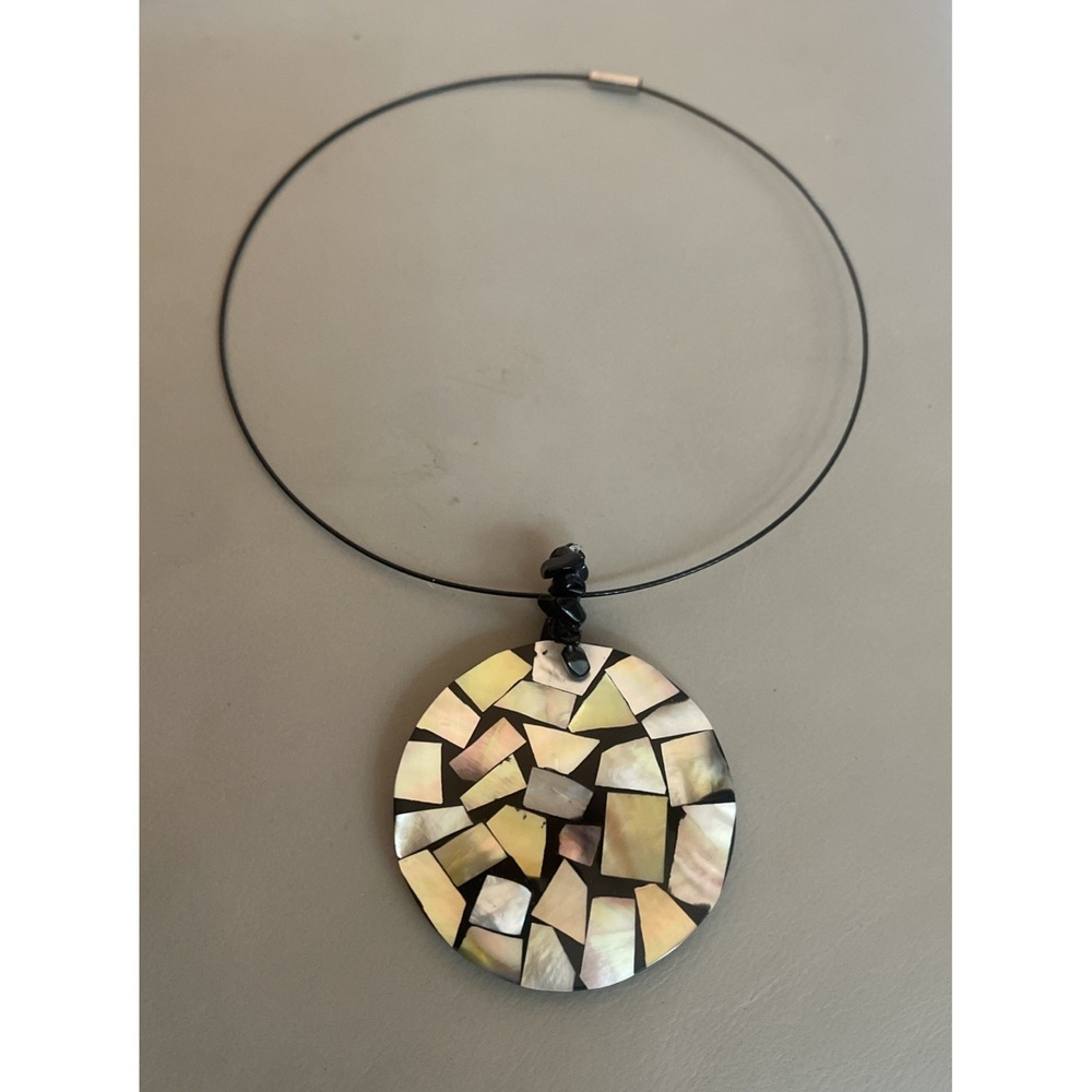 Vintage Choker Necklace & Shell‎ Pendant Handmade Black